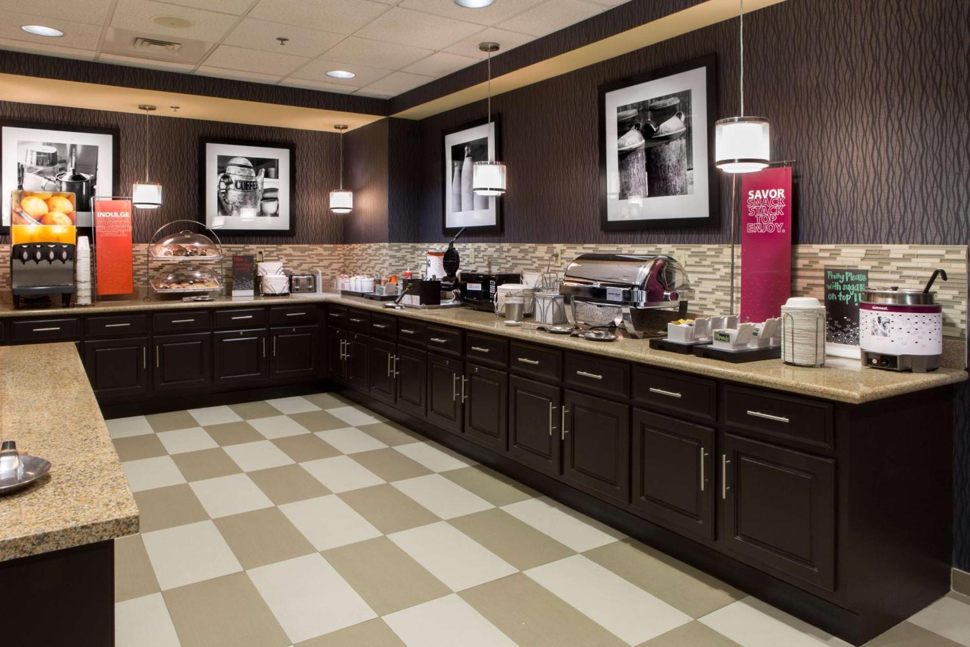 Hampton Inn Troy Kültér fotó