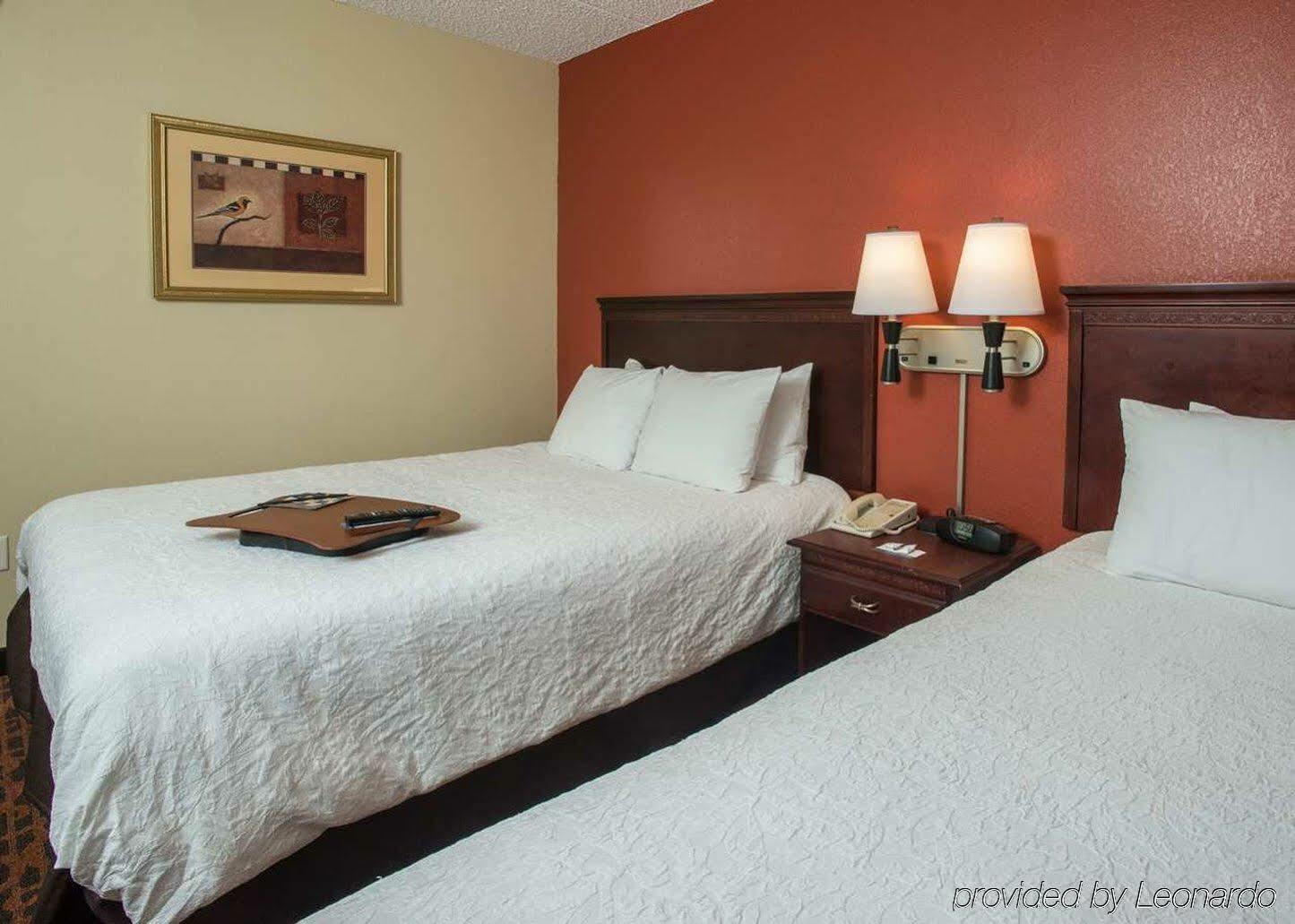 Hampton Inn Troy Kültér fotó
